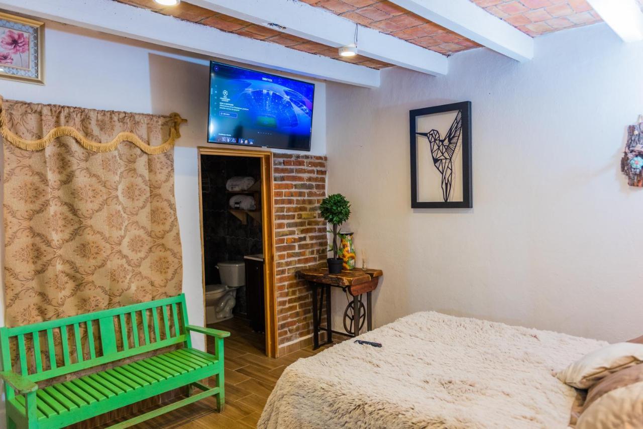 Hotel Colibri Pozos  Exterior photo