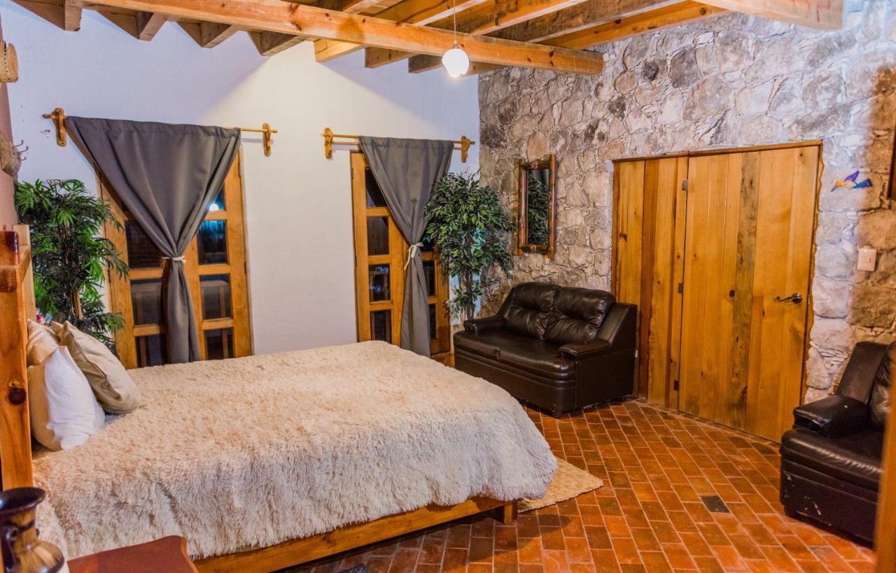 Hotel Colibri Pozos  Exterior photo